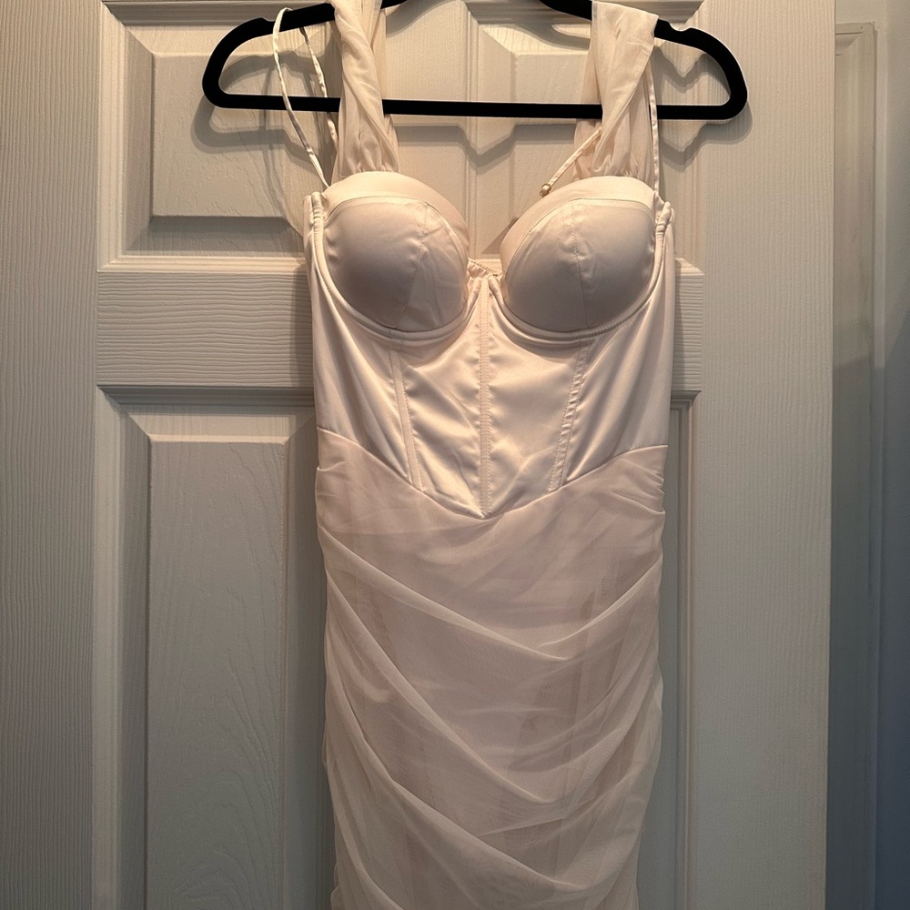 Oh Polly Off The Shoulder Ruched Corset Maxi Dress - Picture 3 of 10